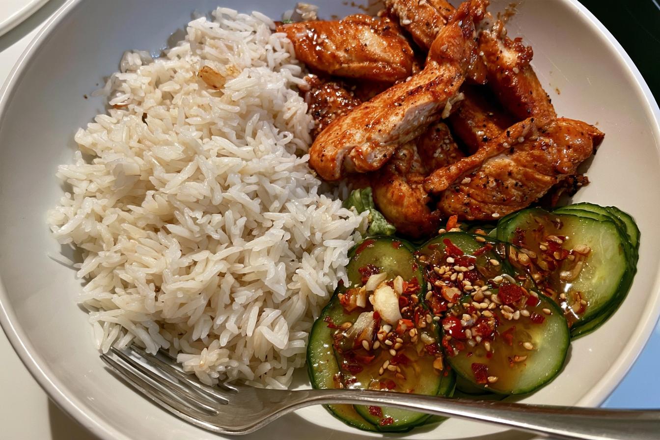 Spicy Garlic Chicken Rice Bowl